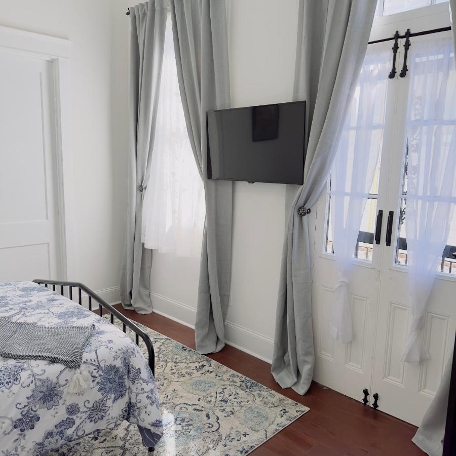 Endless Story Magazine Suite Walk French Quarter ニューオーリンズ エクステリア 写真